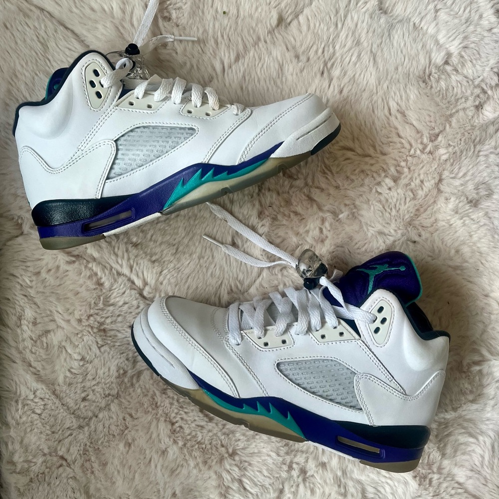 Jordan 5 retro grapes 2012